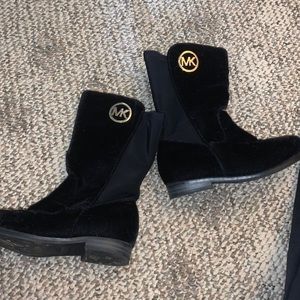 MK boots